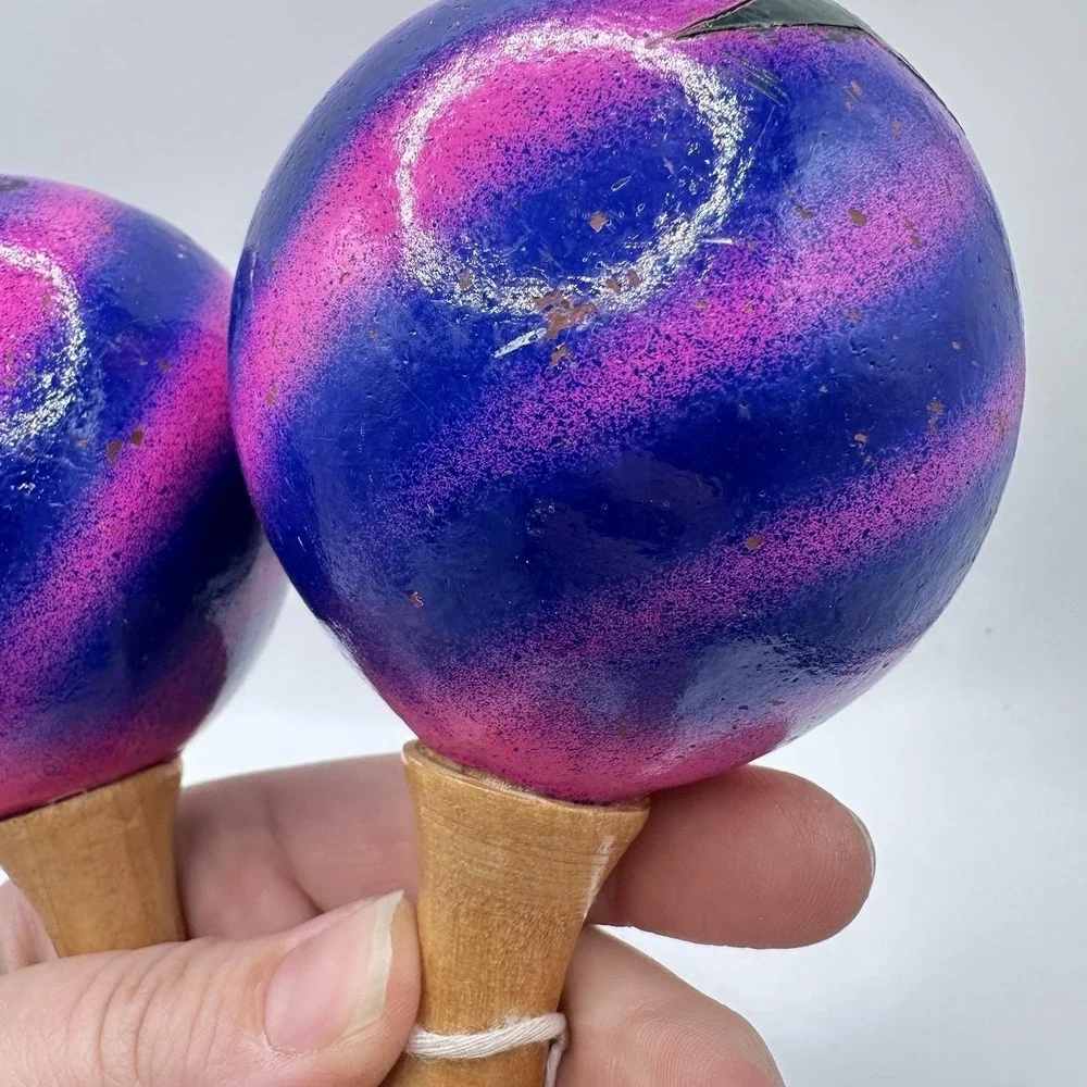 VTG Hand Painted Pink Purple Wooden Maracas‎ Musical Instruments Souvenir Fish